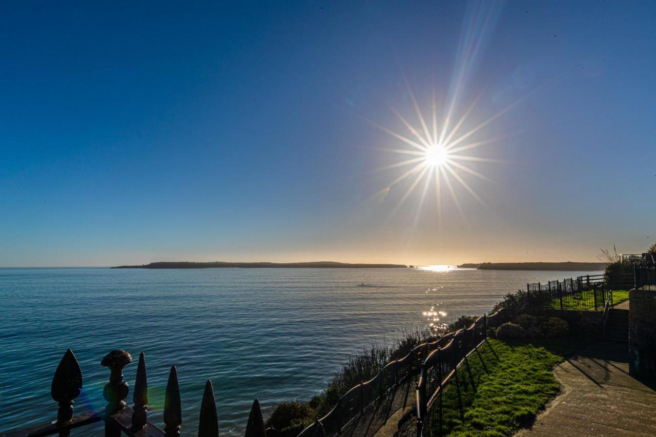 Top Sail - Beautiful Apartment, Minutes Walk To Beach And Town Centre Tenby Exterior foto
