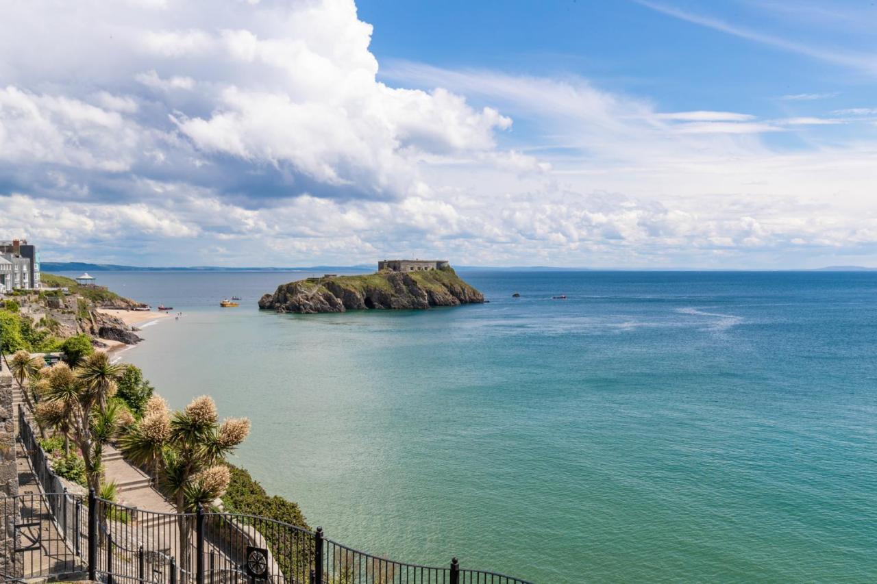 Top Sail - Beautiful Apartment, Minutes Walk To Beach And Town Centre Tenby Exterior foto