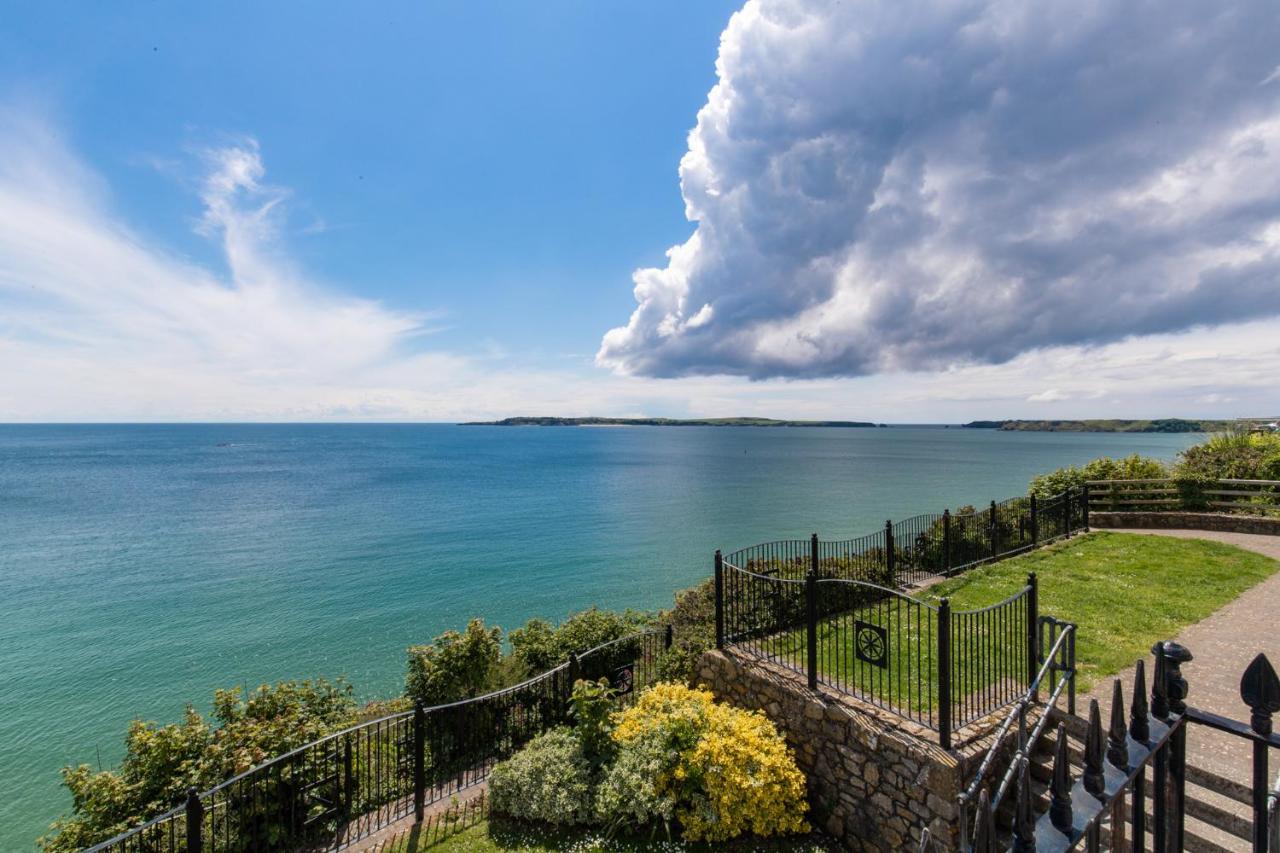 Top Sail - Beautiful Apartment, Minutes Walk To Beach And Town Centre Tenby Exterior foto